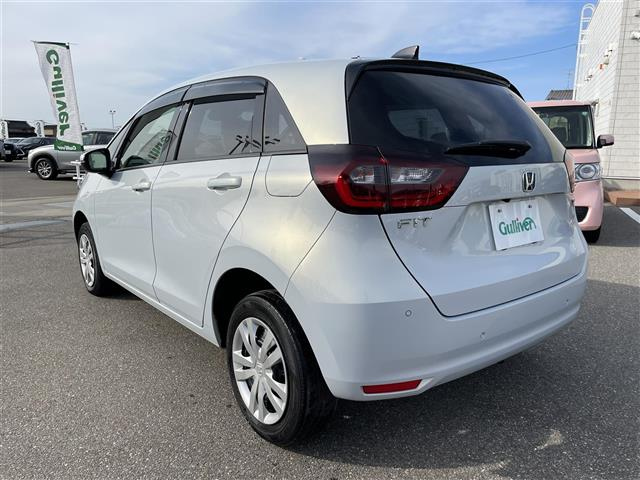 Import and buy HONDA FIT 2020 from Japan to Nairobi, Kenya