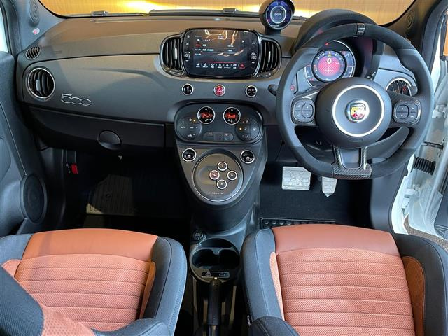 Import and buy FIAT ABARTH 695 2023 from Japan to Nairobi, Kenya