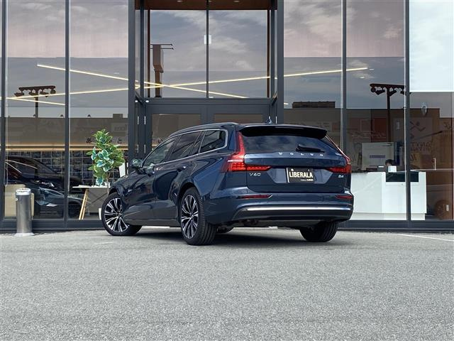 Import and buy VOLVO V60 2023 from Japan to Nairobi, Kenya