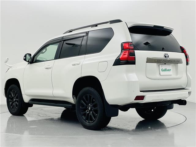 Import and buy TOYOTA LAND CRUISER PRADO 2020 from Japan to Nairobi, Kenya