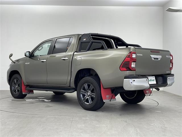 Import and buy TOYOTA HILUX 2020 from Japan to Nairobi, Kenya