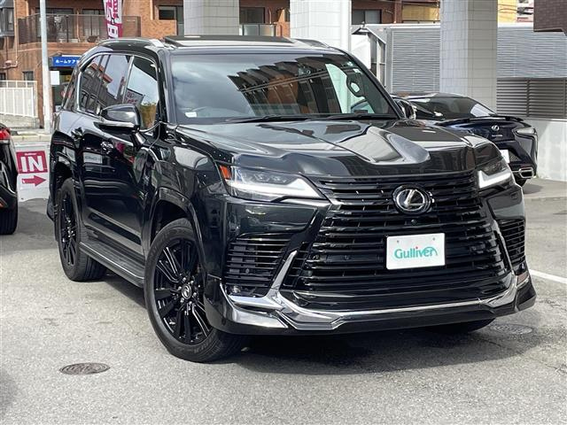 Import and buy LEXUS LX 2022 from Japan to Nairobi, Kenya