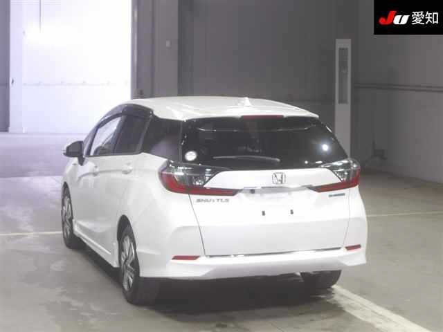 Import and buy HONDA SHUTTLE 2021 from Japan to Nairobi, Kenya