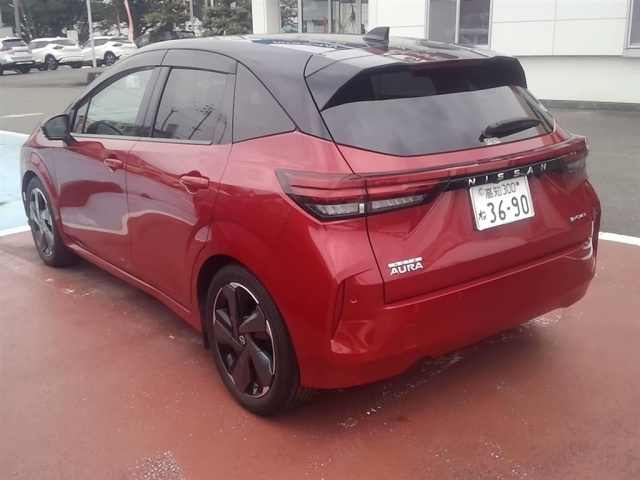 Import and buy NISSAN AURA 2021 from Japan to Nairobi, Kenya