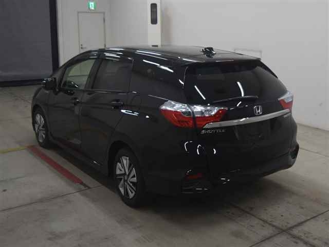 Import and buy HONDA SHUTTLE 2017 from Japan to Nairobi, Kenya