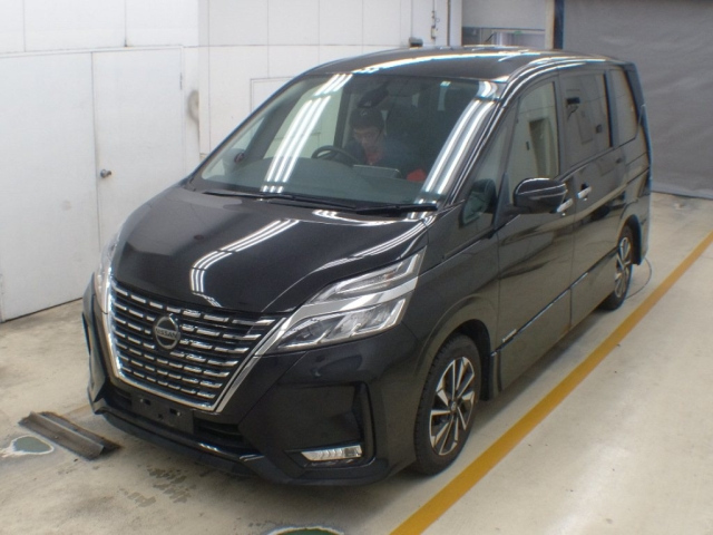 Import and buy NISSAN SERENA 2022 from Japan to Nairobi, Kenya