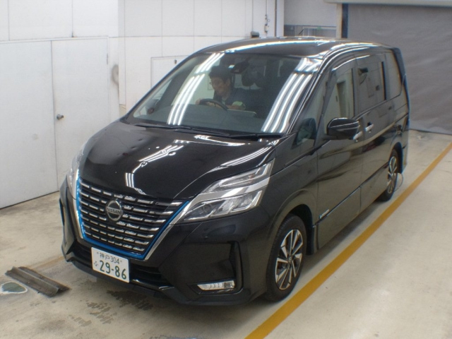 Import and buy NISSAN SERENA 2020 from Japan to Nairobi, Kenya