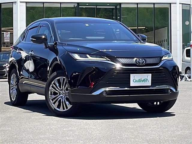 Import and buy TOYOTA HARRIER 2022 from Japan to Nairobi, Kenya