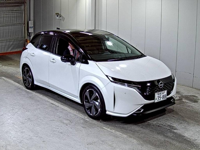 Import and buy NISSAN AURA 2022 from Japan to Nairobi, Kenya