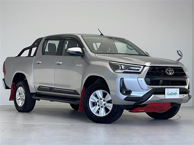 Import and buy TOYOTA HILUX 2022 from Japan to Nairobi, Kenya