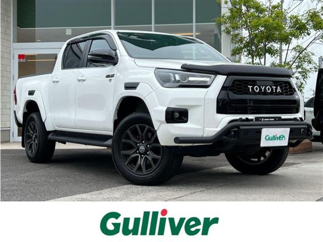 Import and buy TOYOTA HILUX 2022 from Japan to Nairobi, Kenya