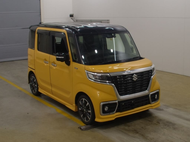 Import and buy SUZUKI SPACIA 2019 from Japan to Nairobi, Kenya