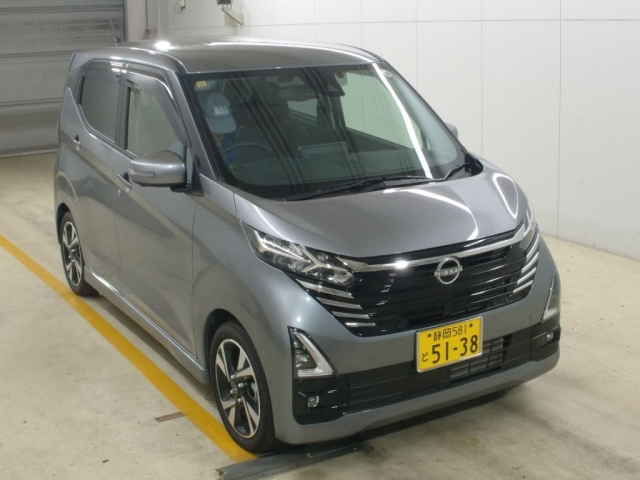 Import and buy NISSAN DAYZ 2023 from Japan to Nairobi, Kenya