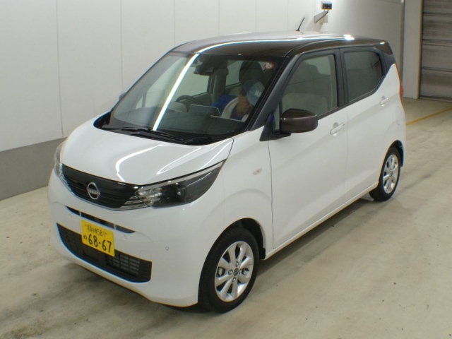 Import and buy NISSAN DAYZ 2023 from Japan to Nairobi, Kenya