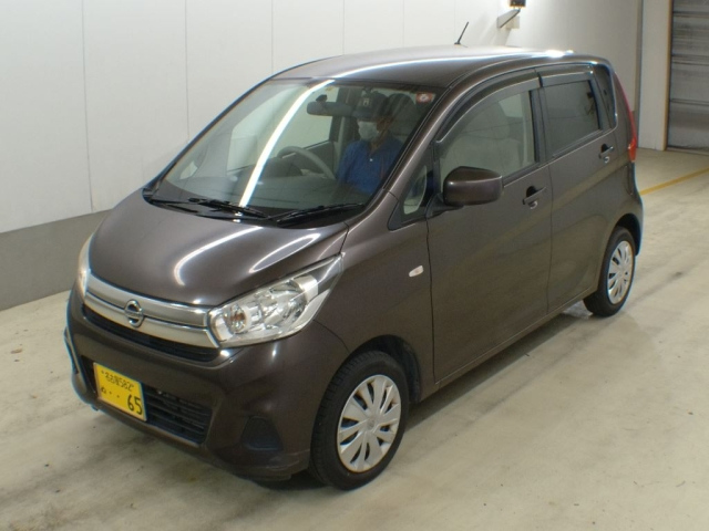 Import and buy NISSAN DAYZ 2018 from Japan to Nairobi, Kenya