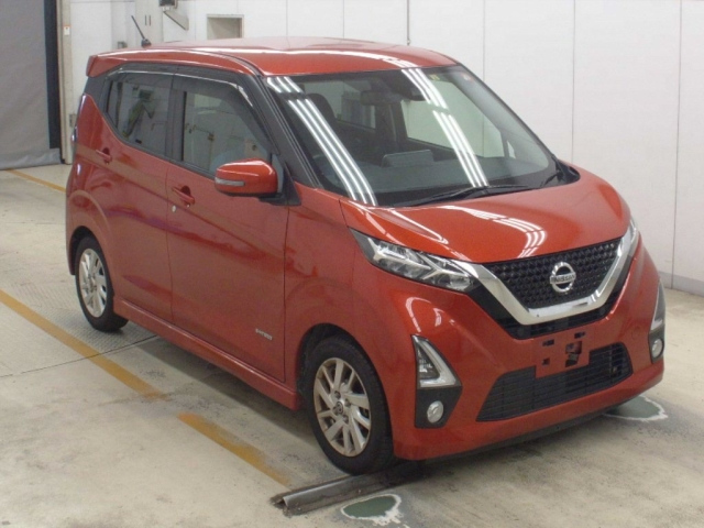 Import and buy NISSAN DAYZ 2019 from Japan to Nairobi, Kenya