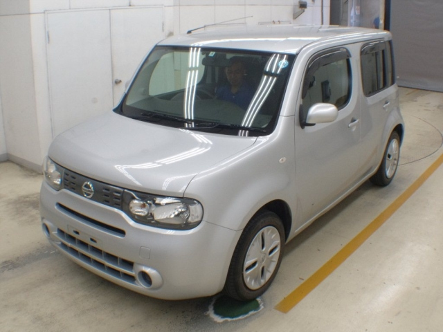 Import and buy NISSAN CUBE 2017 from Japan to Nairobi, Kenya