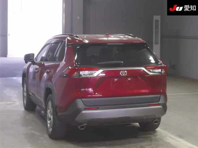 Import and buy TOYOTA RAV4 2019 from Japan to Nairobi, Kenya