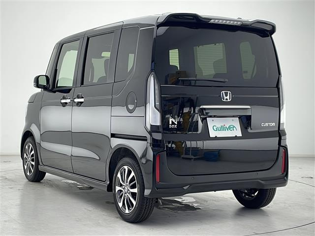 Import and buy HONDA N BOX 2024 from Japan to Nairobi, Kenya