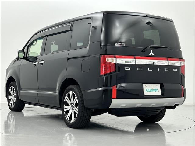 Import and buy MITSUBISHI DELICA 2022 from Japan to Nairobi, Kenya