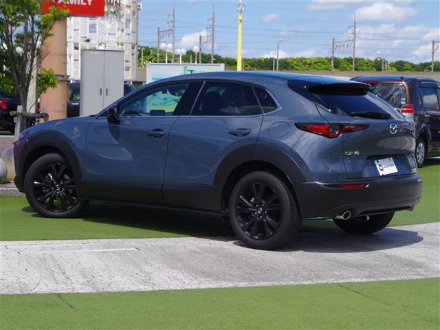 Import and buy MAZDA CX-30 2023 from Japan to Nairobi, Kenya