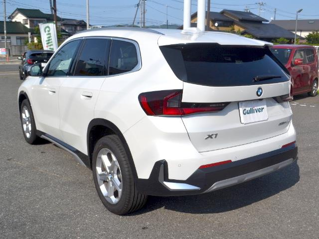 Import and buy BMW X1 2023 from Japan to Nairobi, Kenya