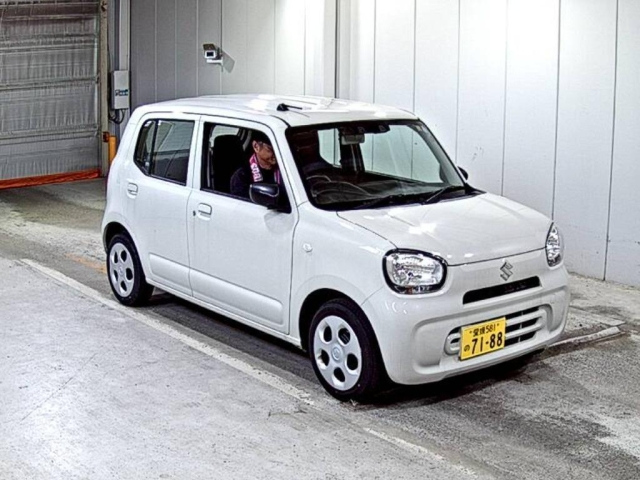 Import and buy SUZUKI ALTO 2022 from Japan to Nairobi, Kenya