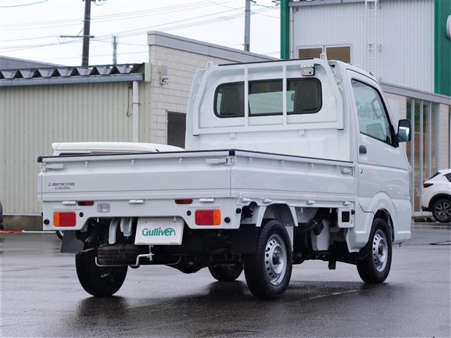 Import and buy MITSUBISHI MINICAB TRUCK 2023 from Japan to Nairobi, Kenya