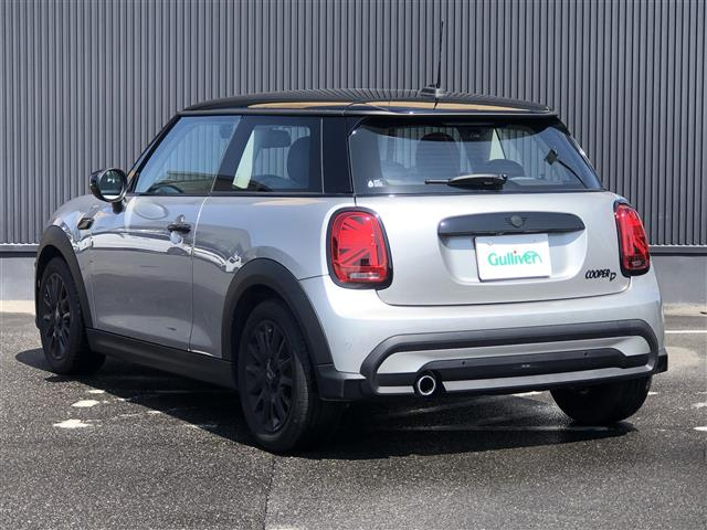 Import and buy MINI OTHER 2023 from Japan to Nairobi, Kenya