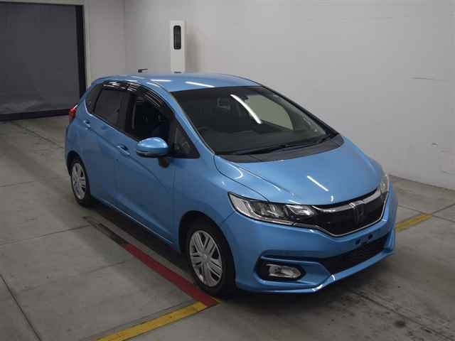 Import and buy HONDA FIT 2017 from Japan to Nairobi, Kenya