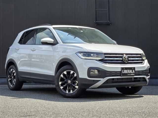 Import and buy VOLKSWAGEN T-CROSS 2023 from Japan to Nairobi, Kenya