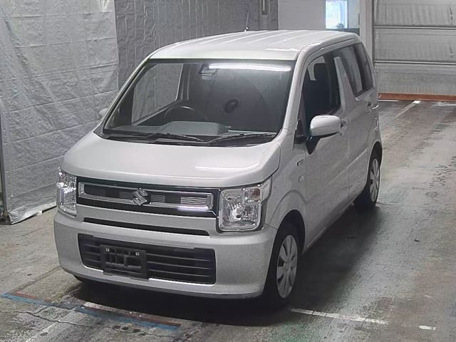 Import and buy SUZUKI WAGON R 2019 from Japan to Nairobi, Kenya