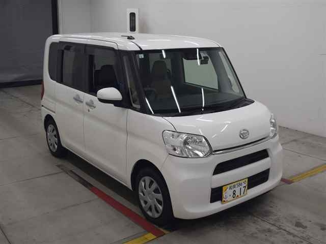 Import and buy DAIHATSU TANTO 2019 from Japan to Nairobi, Kenya