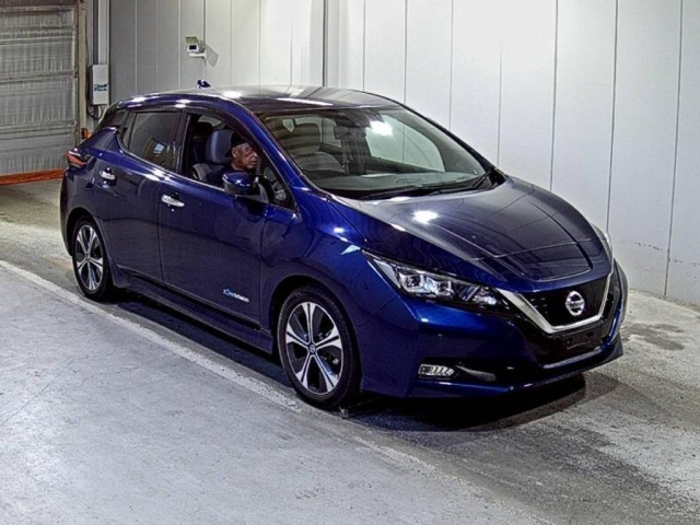 Import and buy NISSAN LEAF 2020 from Japan to Nairobi, Kenya