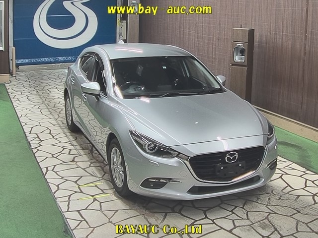 Import and buy MAZDA AXELA 2017 from Japan to Nairobi, Kenya