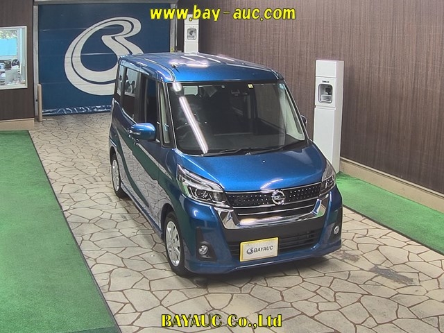 Import and buy NISSAN DAYZ ROOX 2017 from Japan to Nairobi, Kenya