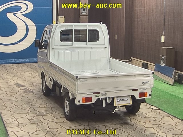 Import and buy SUZUKI CARRY TRUCK 2018 from Japan to Nairobi, Kenya