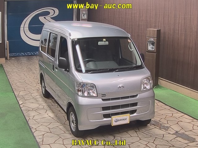 Import and buy DAIHATSU HIJET VAN 2017 from Japan to Nairobi, Kenya