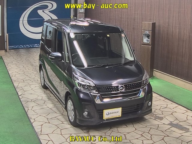 Import and buy NISSAN DAYZ ROOX 2017 from Japan to Nairobi, Kenya