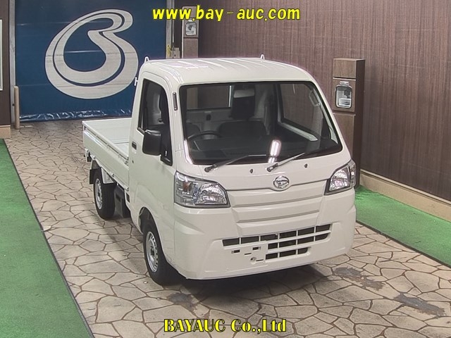 Import and buy DAIHATSU HIJET TRUCK 2018 from Japan to Nairobi, Kenya