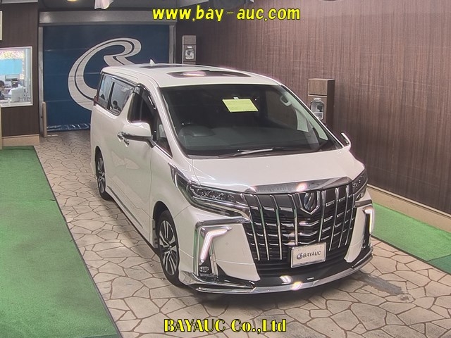 Import and buy TOYOTA ALPHARD 2018 from Japan to Nairobi, Kenya