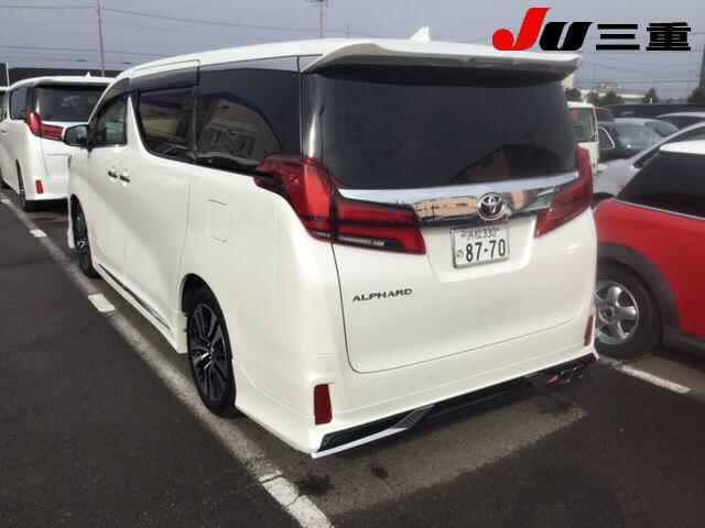 Import and buy TOYOTA ALPHARD 2018 from Japan to Nairobi, Kenya