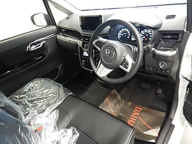 Import and buy DAIHATSU MOVE 2018 from Japan to Nairobi, Kenya