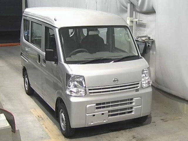 Import and buy NISSAN CLIPPER VAN 2018 from Japan to Nairobi, Kenya