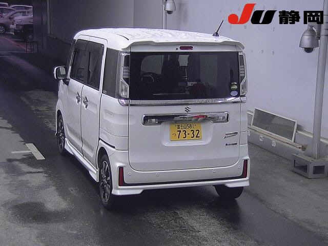 Import and buy SUZUKI SPACIA 2018 from Japan to Nairobi, Kenya