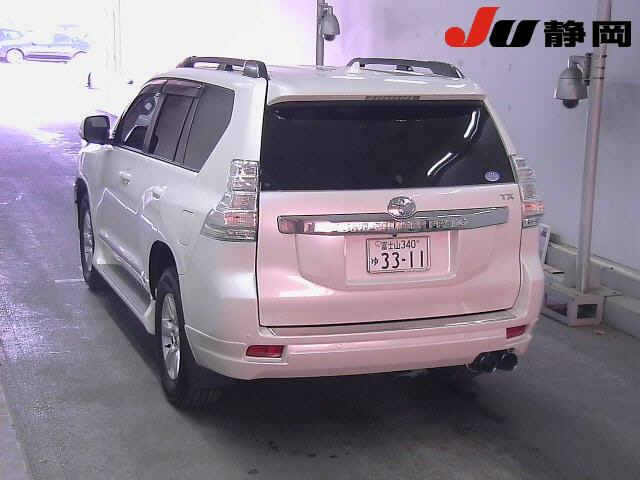 Import and buy TOYOTA LAND CRUISER PRADO 2017 from Japan to Nairobi, Kenya