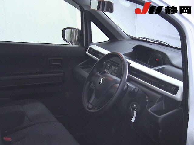 Import and buy SUZUKI WAGON R 2017 from Japan to Nairobi, Kenya