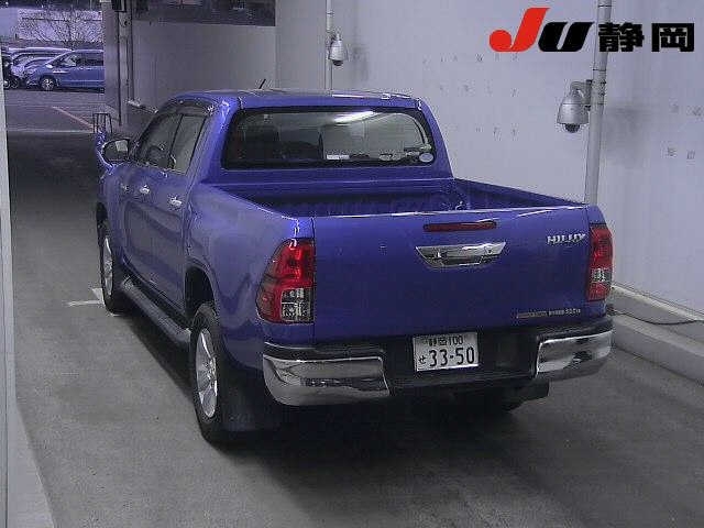 Import and buy TOYOTA HILUX 2018 from Japan to Nairobi, Kenya