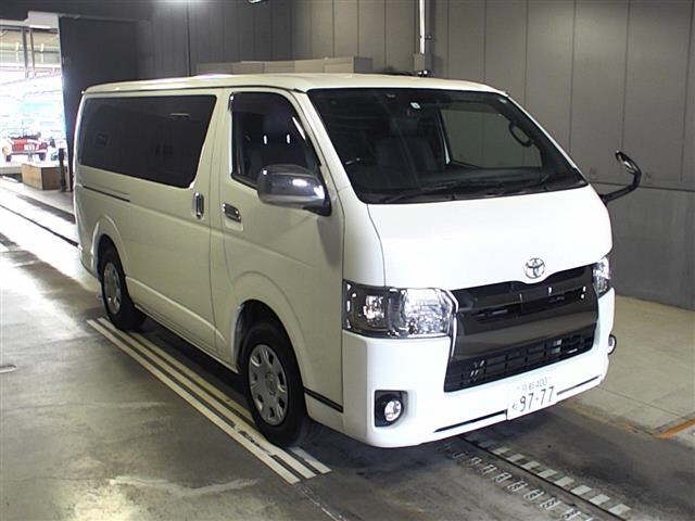 Import and buy TOYOTA HIACE VAN 2019 from Japan to Nairobi, Kenya