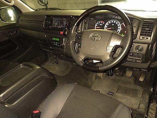 Import and buy TOYOTA HIACE VAN 2018 from Japan to Nairobi, Kenya